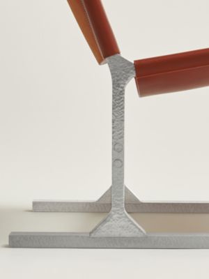 Fauteuil Diapason d'Hermès, Vue: vue de côté, side, vue 4 sur 5