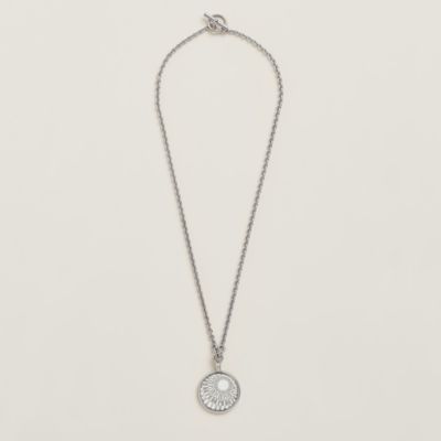 【HERMES】Medaille OP'H necklace, small model Medaille OP'H necklace, small model | Hermès Canada