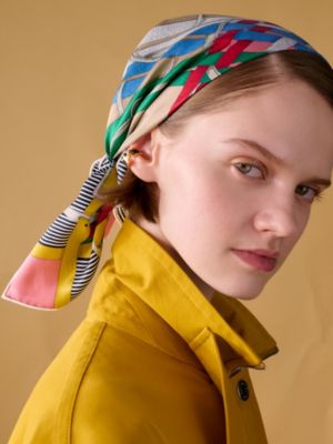 カレ 70 《馬銜・シュミーズ》, イメージ: 着用例, worn, ビュー2の3