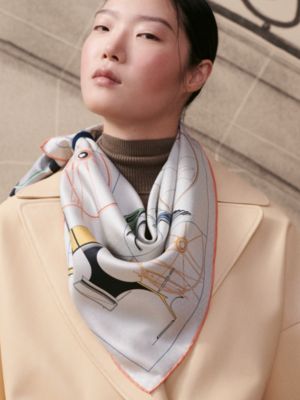 A Toute Berline&nbsp;! leather eyelet scarf 70, View: Worn, worn, view 2 of 3