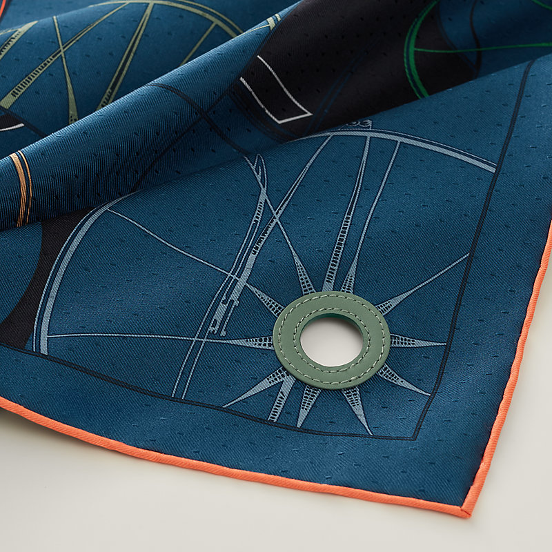 A Toute Berline&nbsp;! leather eyelet scarf 70