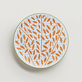 未使用品HERMES ウォークインザガーデン デザートプレート A Walk in the Garden dessert plate | Hermès USA