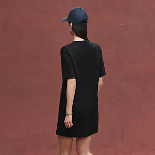 洗練美を纏う HERMES Abito svasato tasca ricamata ワンピース Abito svasato tasca ricamata | Hermès Italia