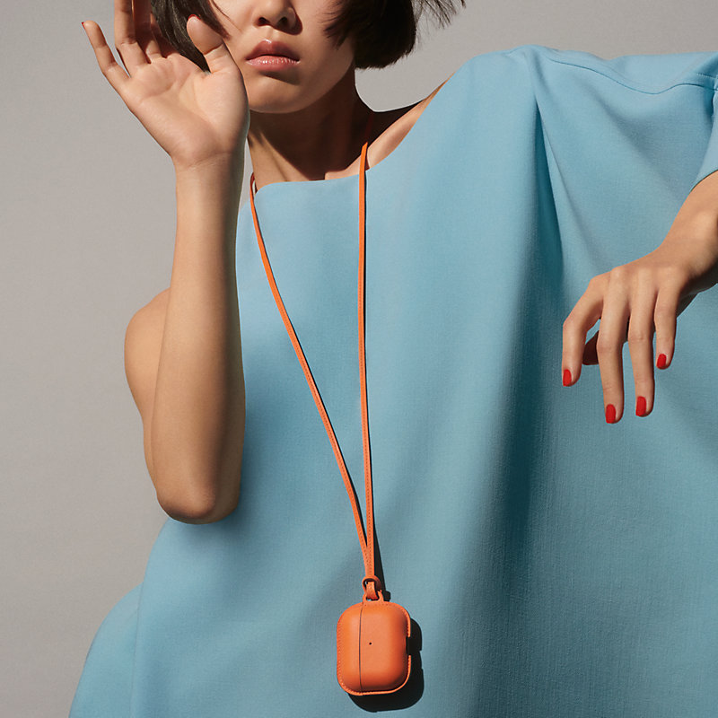 AirPods Pro 2用ケース | Hermès - エルメス-公式サイト