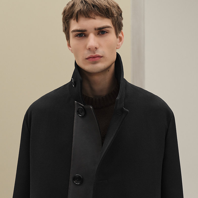 Alexis raincoat with leather detail - Blue - 46 | Hermès Malaysia