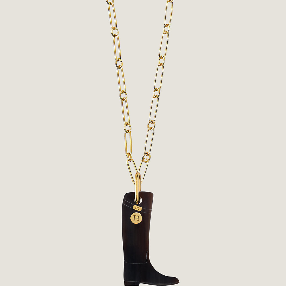 amulette-cavalier-pendant-