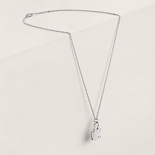 hermes necklace white