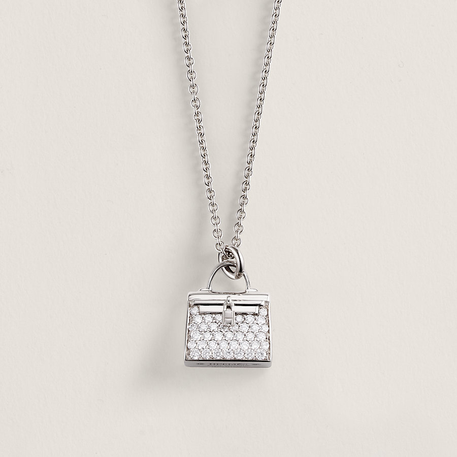 Amulettes Kelly pendant | Hermès USA