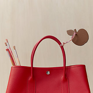 Apple and leaf charm
