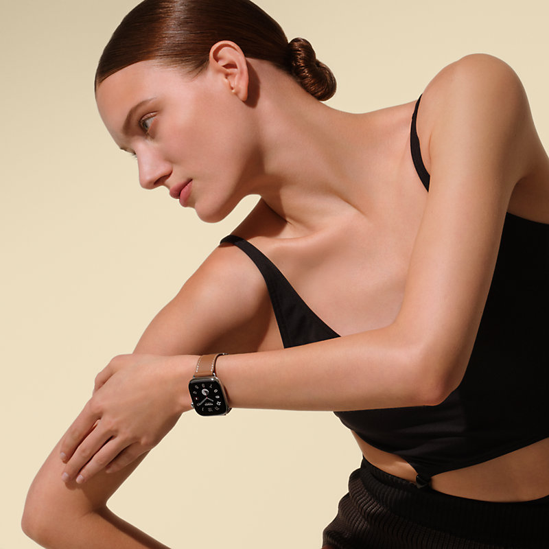 Apple Watch Hermès シンプルトゥール グランH 46 L コマ Apple Watch Hermès シンプルトゥール 《キリム》 ディプロイアント