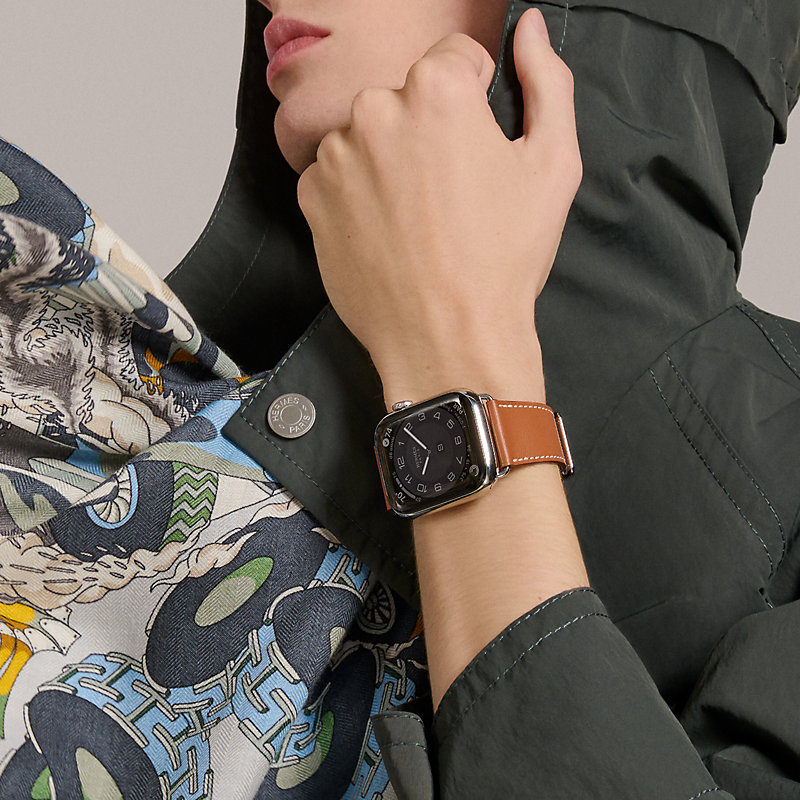 Apple Watch Hermès シンプルトゥール  mm   Hermès   エルメス 公式