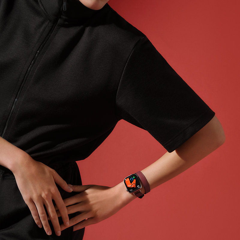 Apple Watch Hermès ドゥブルトゥール 《アトラージュ》 42 mm 