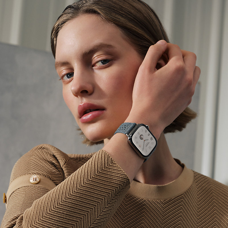 Apple Watch Hermès シンプルトゥール 《ネオ・トリコ》 42 mm