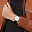 Arceau 워치, 40mm, 보기: 이미지: 제품 착용 이미지, worn, 2개 중 4번째 보기