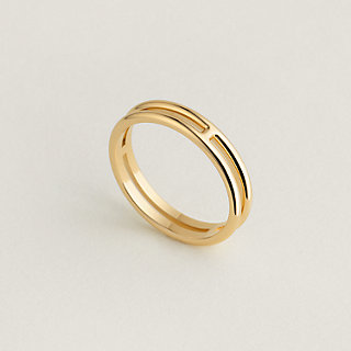 Ariane wedding band