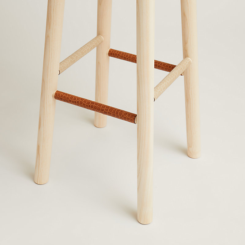 Ash tree stool GM