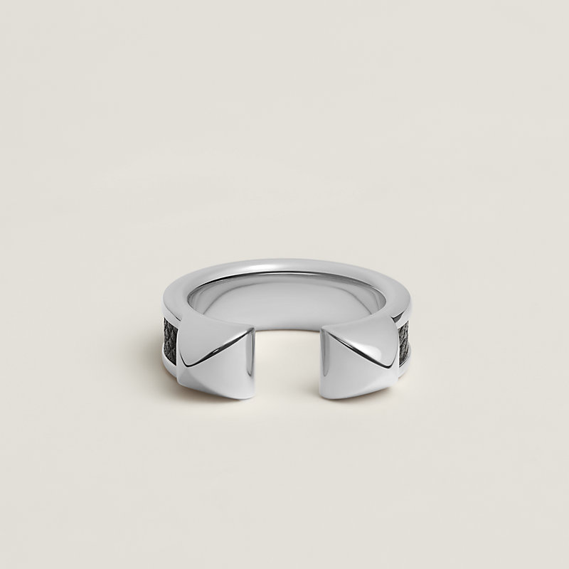 Athena double stud ring