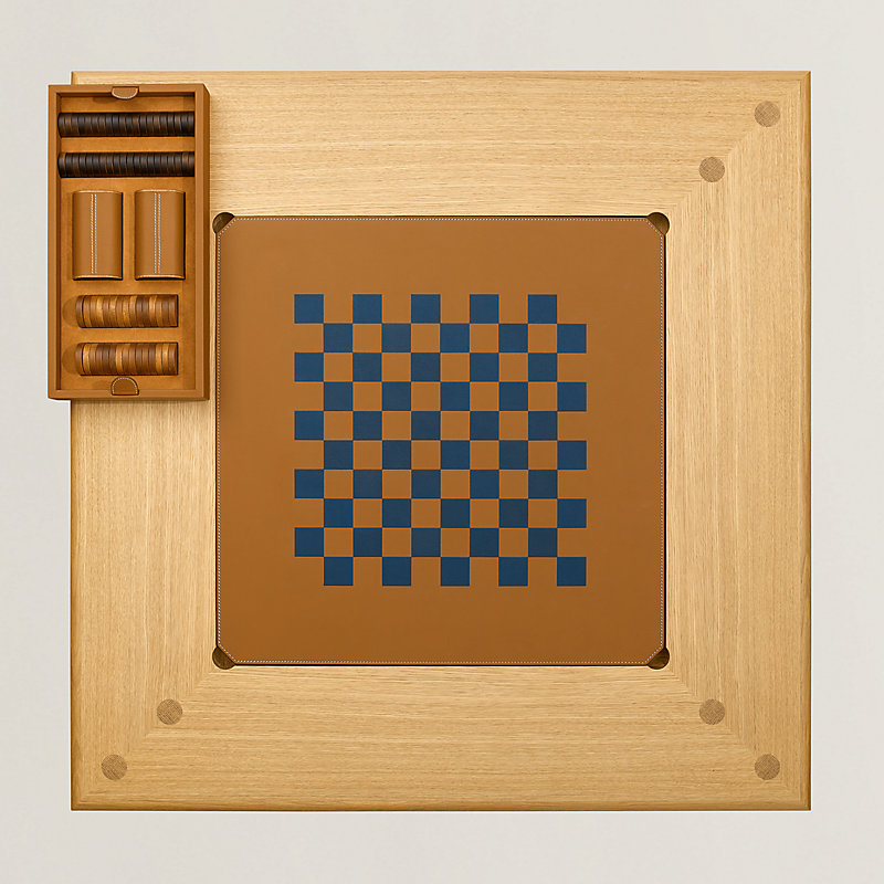 Atout d'Hermès games table