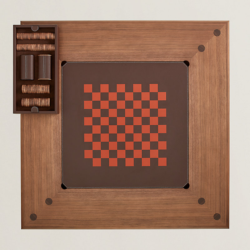 Atout d'Hermès games table