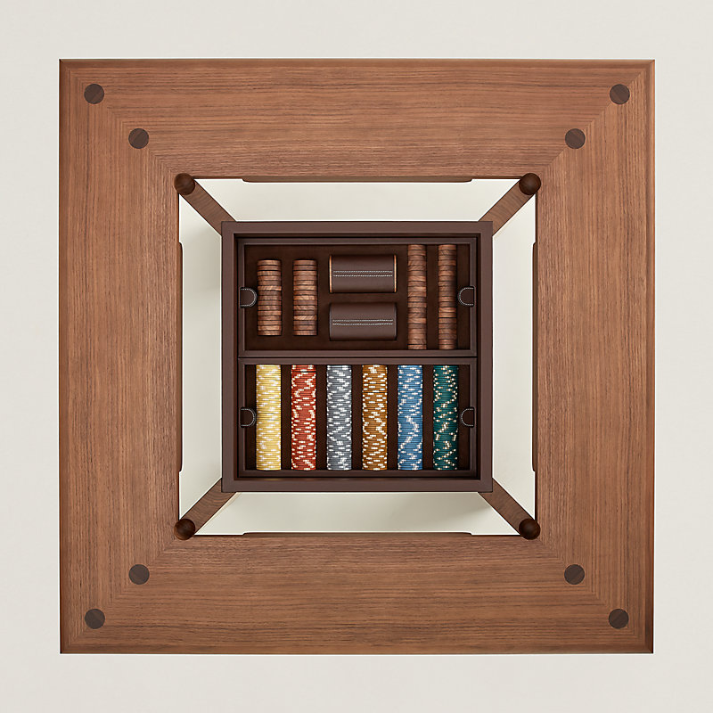 Atout d'Hermès games table
