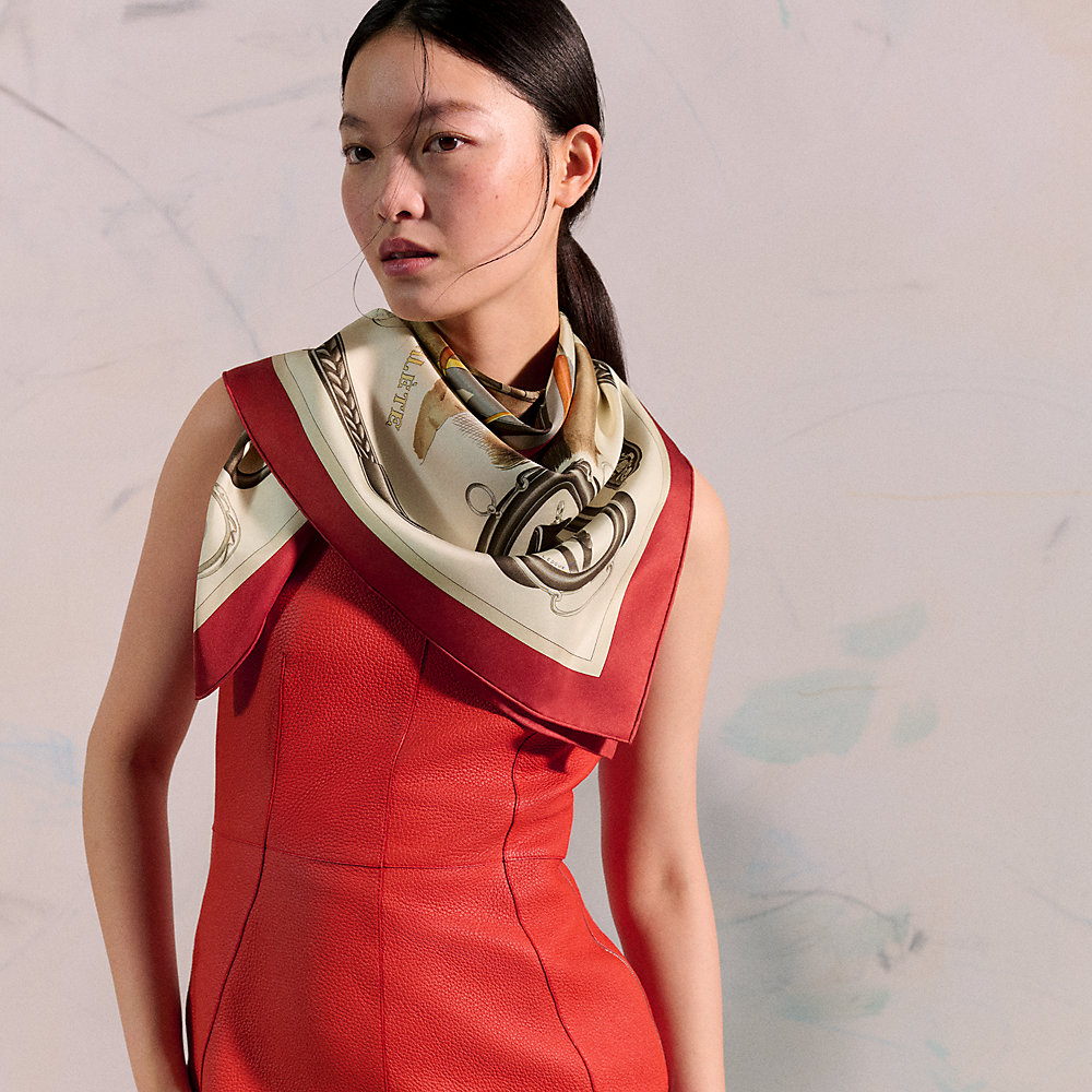 Attelage en Arbalete forever scarf 90 | Hermès USA