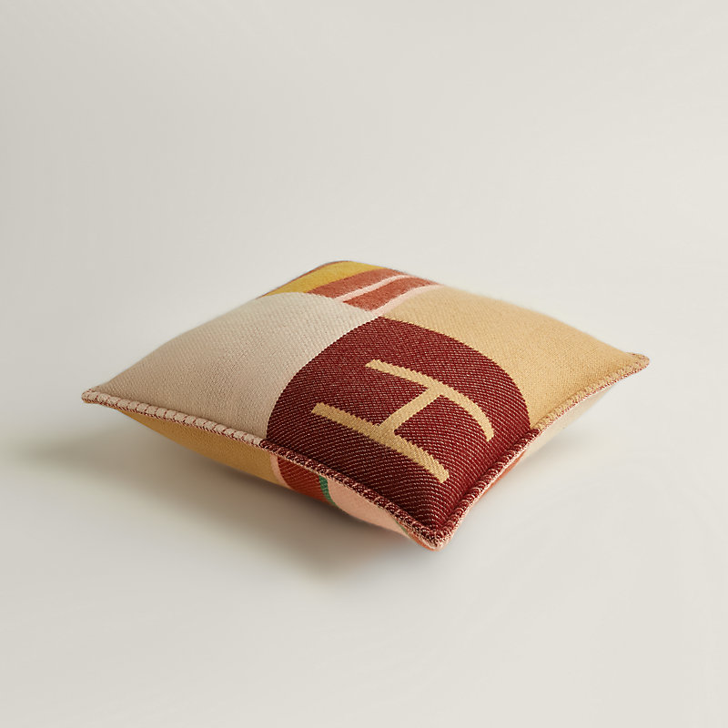 Avalon Cab pillow
