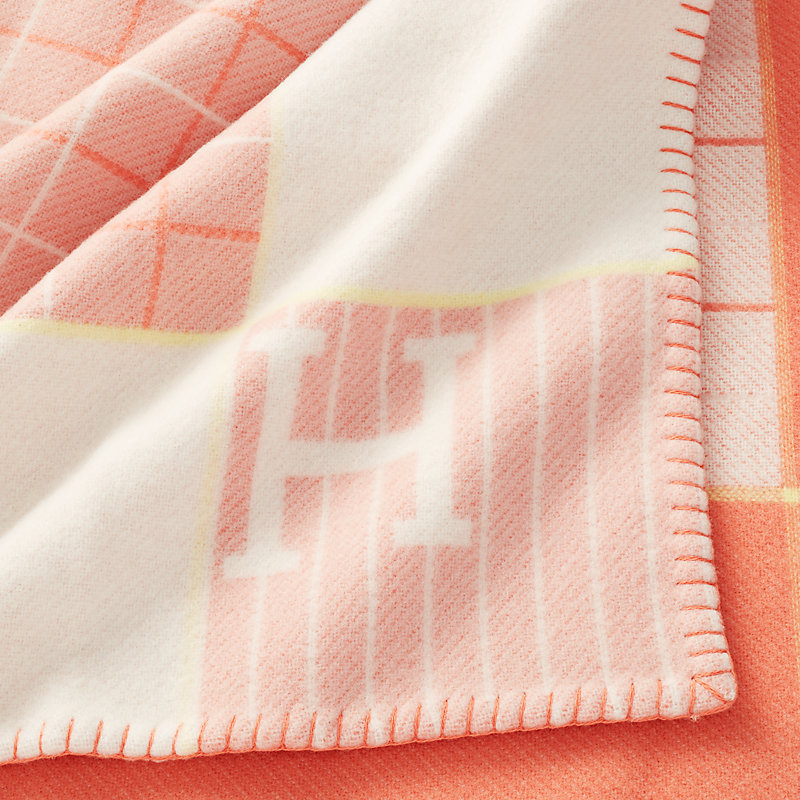 Avalon Cabriole blanket