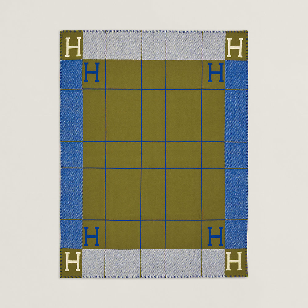 Avalon III throw blanket