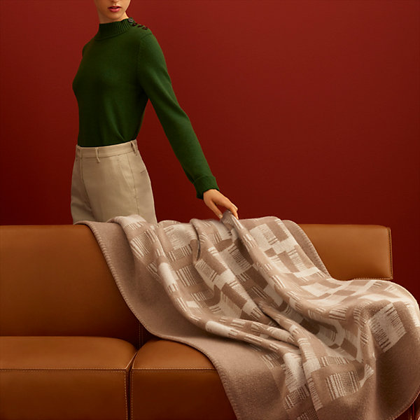 hermes blanket