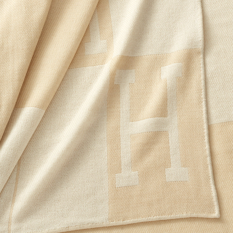 Avalon Spring blanket