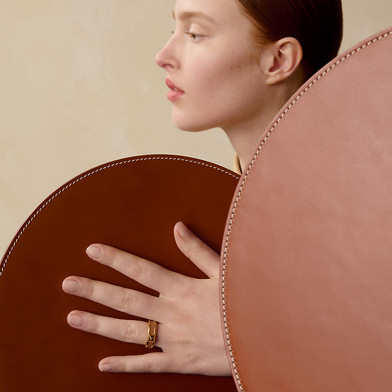 Bague simple clou Athéna Beige Hermès France - Main Image