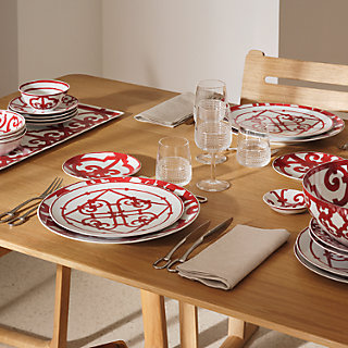 hermes red plates