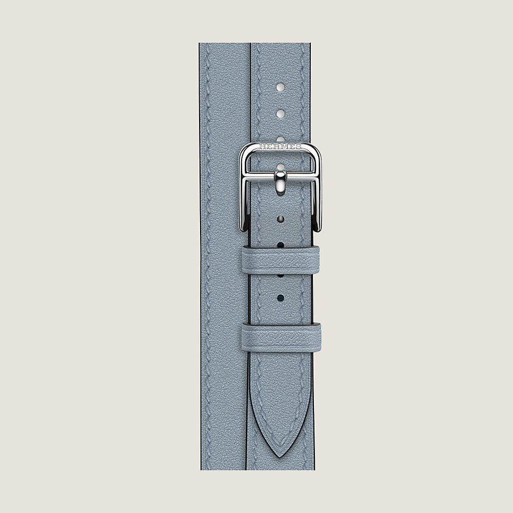 Apple Watch HERMES ドゥブルトゥール ブルーラン Apple Watch：HERMESの「ドゥブルトゥール」。手に巻きつくような独特