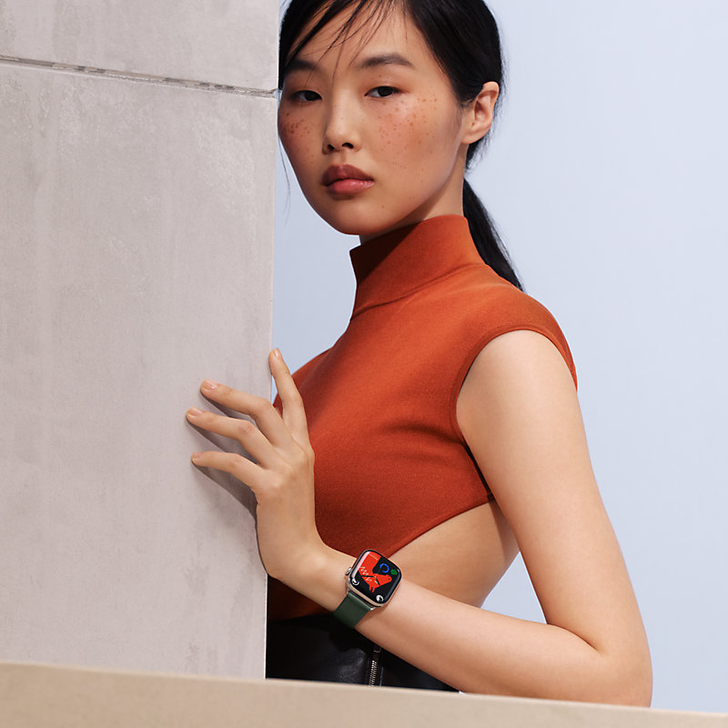 Band Apple Watch Hermès Single Tour 42 mm | Hermès USA
