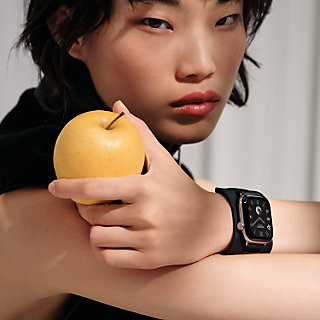 Band Apple Watch Hermès Single Tour 42 mm En Selle | Hermès USA