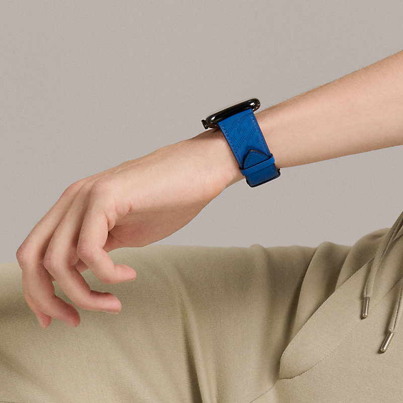 Apple Watch Hermès - Bracelet Simple Tour Jumping Bleu Saphir/Orange 44 mm  - Apple (FR)