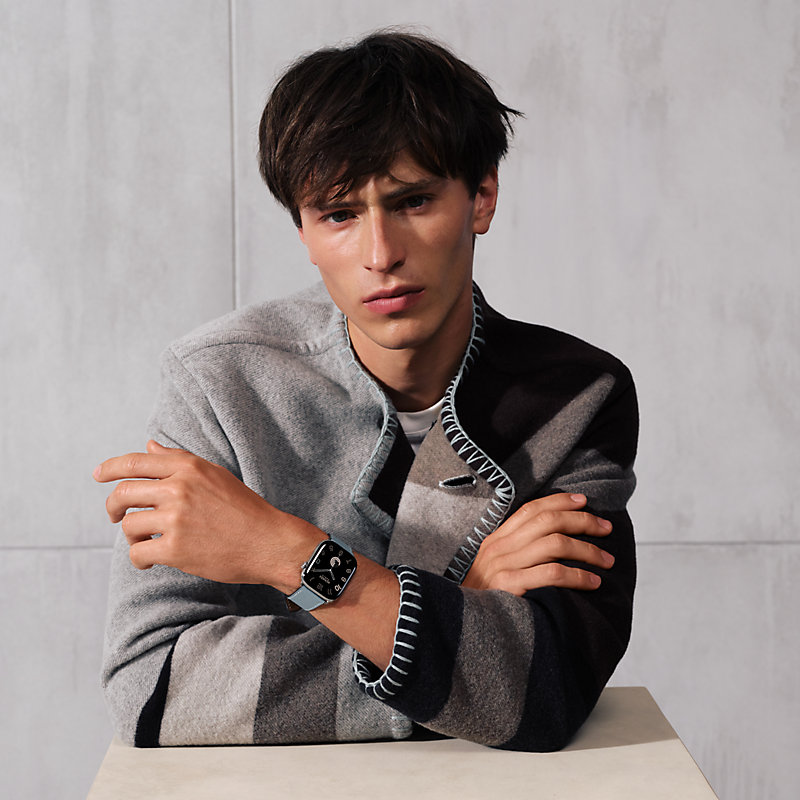 Band Apple Watch Hermès Single Tour 46 mm | Hermès USA