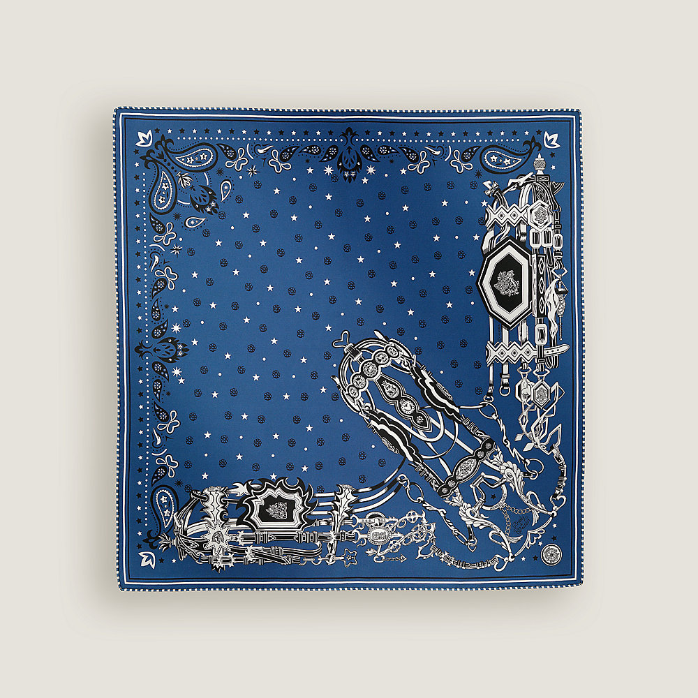 Carré Hermès Bandana 55 En Soie 100%, Motif Grand Manège, Neuf Avec étiquettes, Livraison Incluse