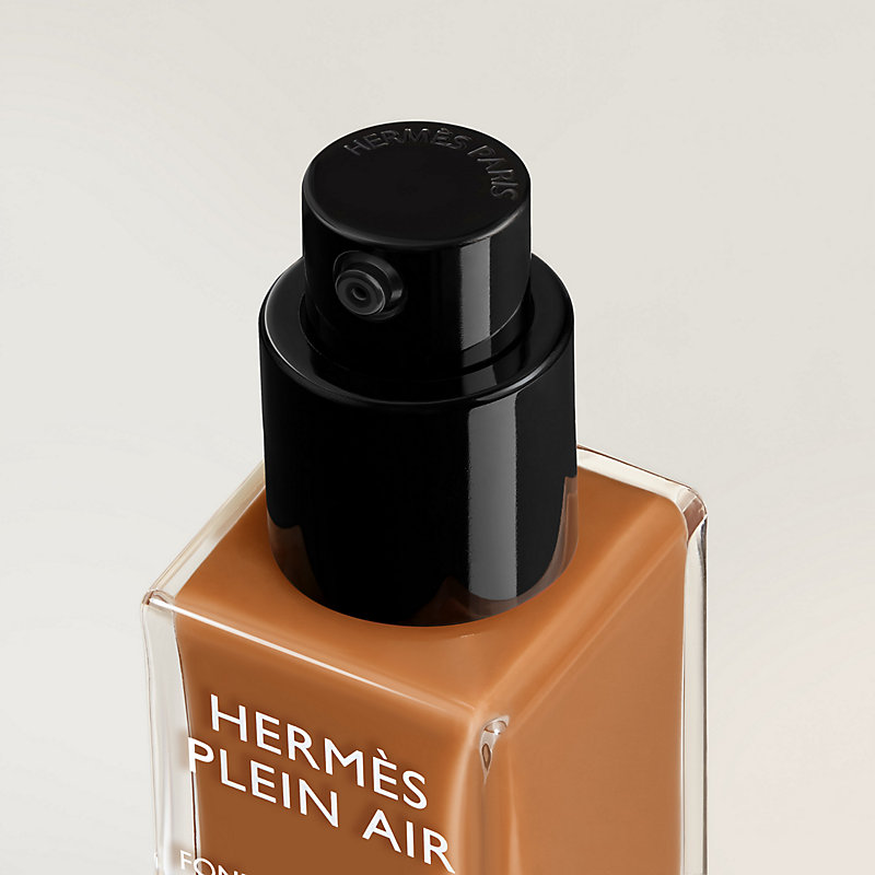 Base de maquillaje tratante luminosidad mate, 71W Cognac