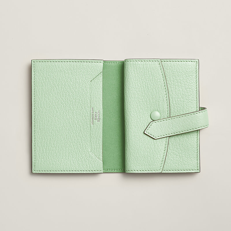 【Hermes】入手困難 パステルブルー☆人気 Bearn miniウォレット Hermes Bearn Mini Wallet in Blue Celeste Epsom Leather and