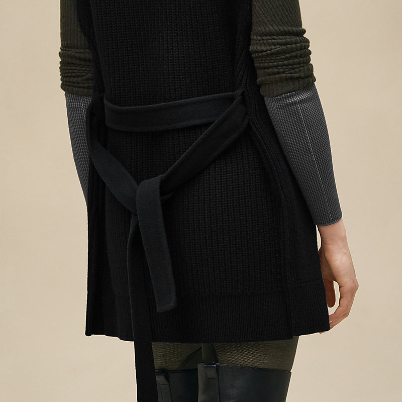 Belted cashmere sleeveless cardigan
