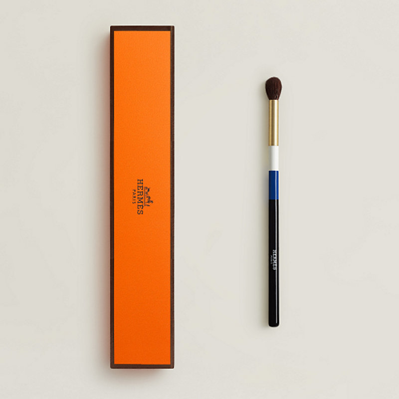 エルメス　アイシャドウブラシ レストンパー Blending brush, L'Estompeur | Hermès USA