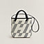 Bolsa Cabas H en Biais 27, Exibir: Sendo usado, worn, visualizar 1 de 4