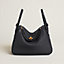 Bolsa Lindy 26, Exibir: Sendo usado, worn, visualizar 1 de 5