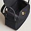 Bolsa Lindy 26, Exibir: Sendo usado, worn, visualizar 3 de 5