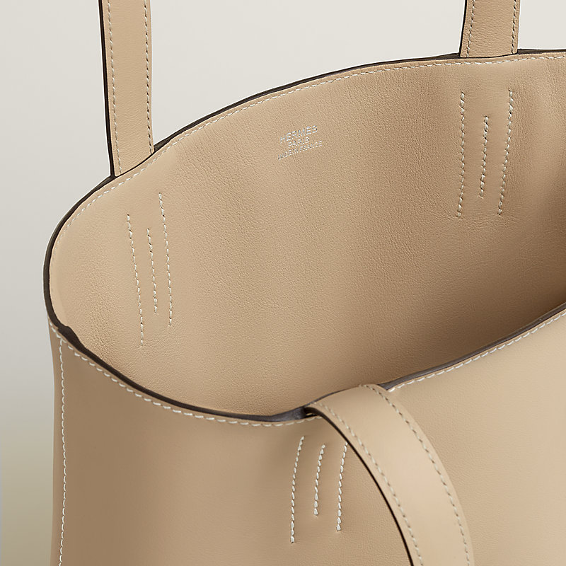 HERMES（エルメス) - Neo Double Sens 35 unicolor bag ゴールド Bolso Néo Double Sens 35 unicolor | Hermès España