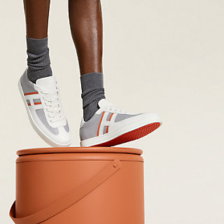 アクセントカラーがお洒落♪【HERMES】スニーカーBOOMERANG Boomerang sneaker | Hermès USA