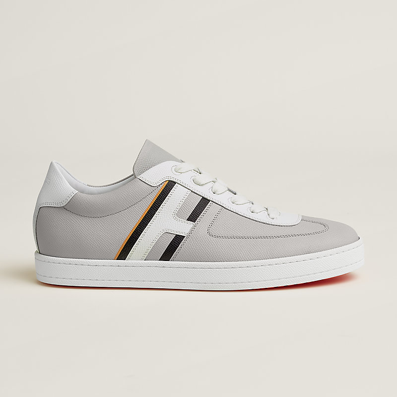 Boomerang sneaker