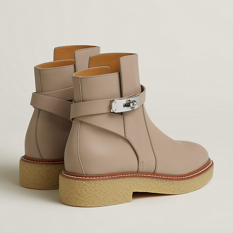 Botines History