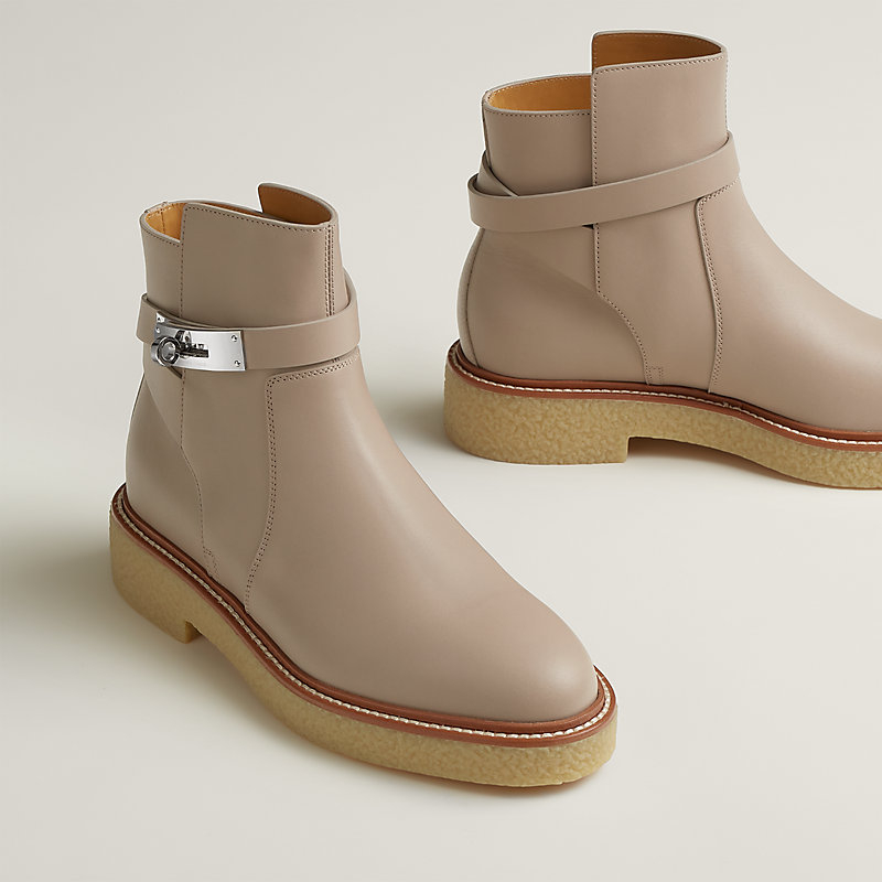Botines History